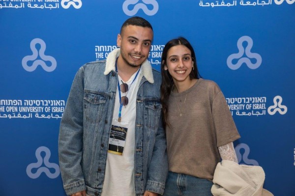 16 מתוך 610